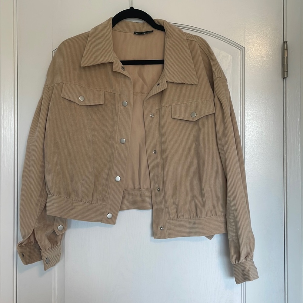 Corduroy cropped beige jacket
